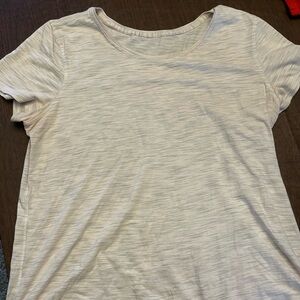 Light grey lightweight short sleeve shirt Lulu lululemon size 10 scoop hem